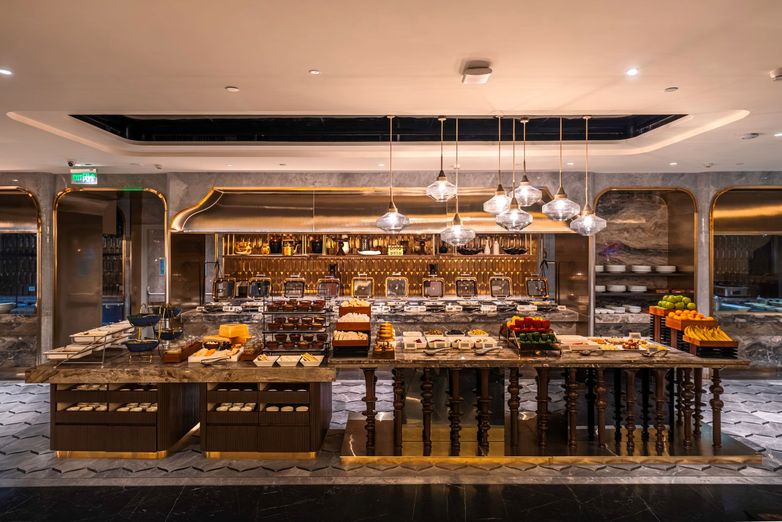 Business Class Buffet Area