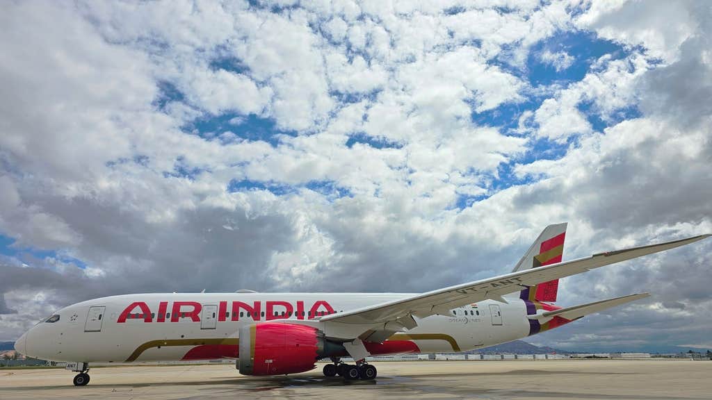 Air India’s First Retrofitted B787-8 Touches Down in Delhi