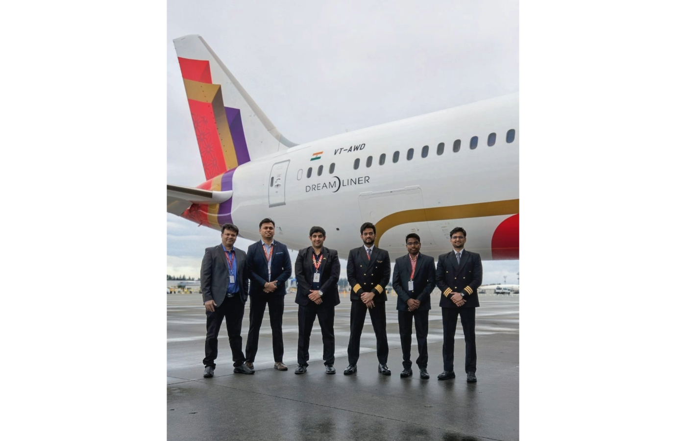 Air India's Engineering team that took the delivery of the brand new B787-9