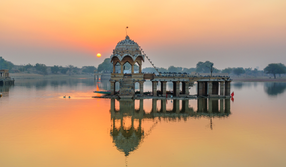 Gadisar Lake 