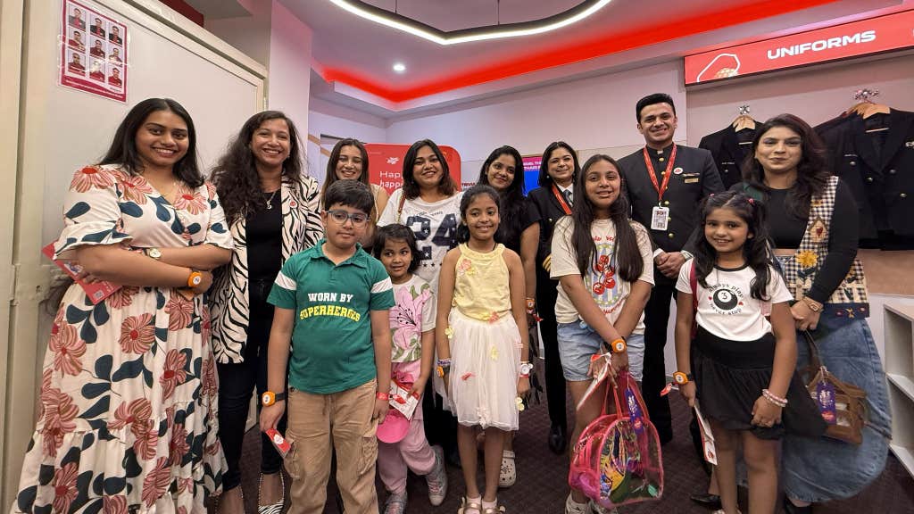 Young travellers experience Air India’s Cloud Chasers initiative